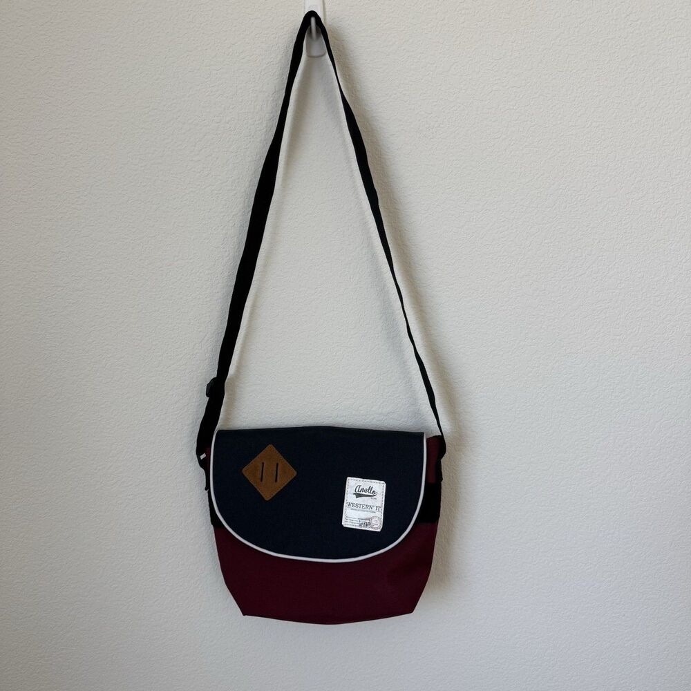 Anello Western' It Messenger Crossbody Bag Burgundy Navy Colorblock, OS